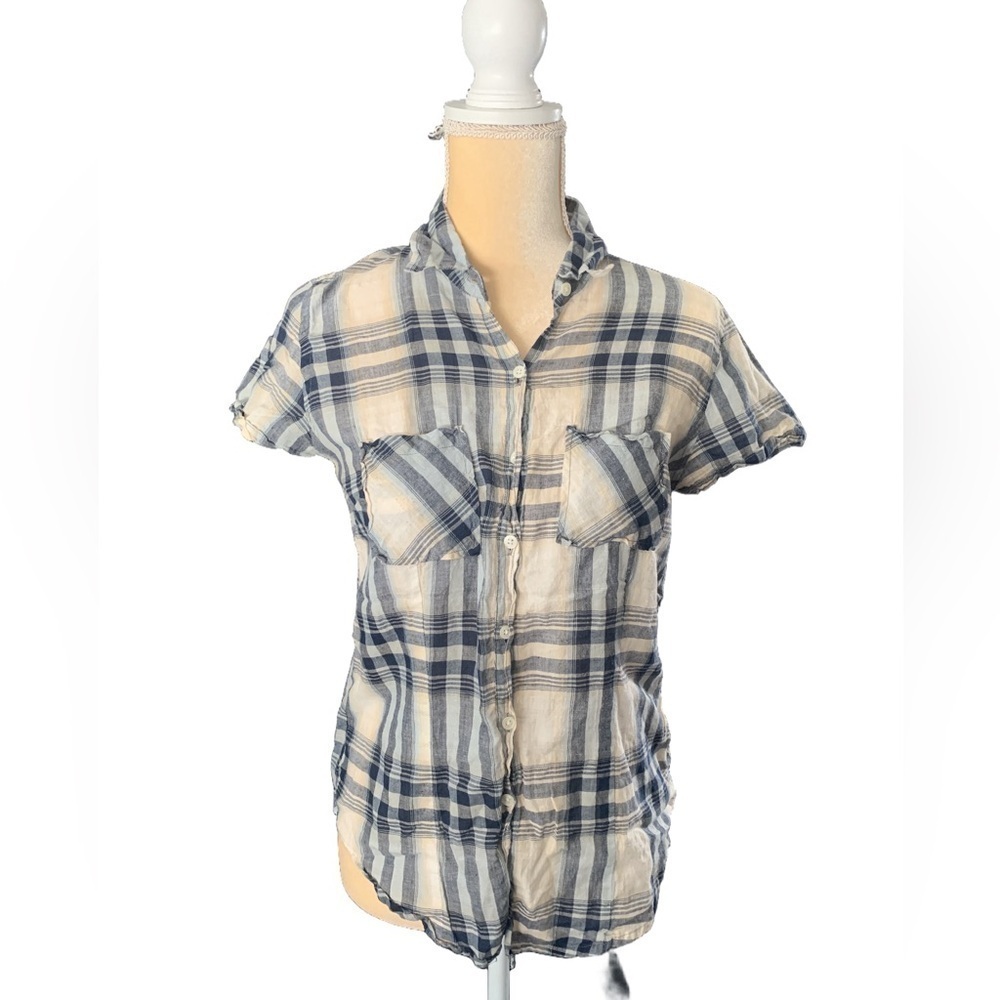 Forever 21 Cream Blue Plaid Button Down Short Sleeve Top Size M